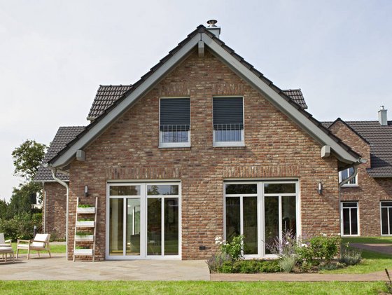 Fenster mit Pilzkopfverriegelung und Tresorverriegelung